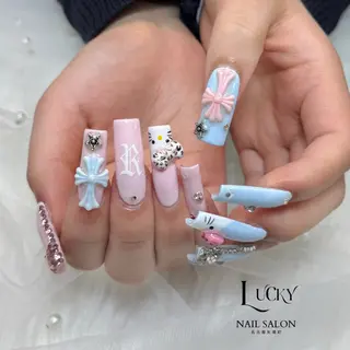 ネイル Lucky Nail Salonのネイルデザイン