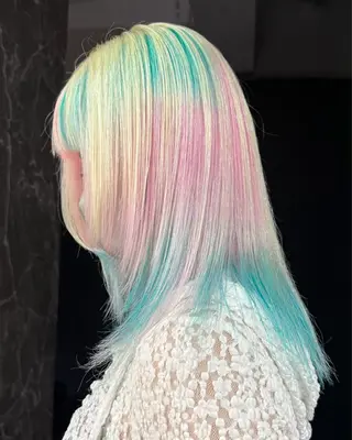 ロング カラー 🌙町田ブリーチ特化 🌙れいのヘアスタイル