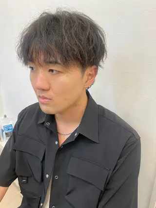 カラー メンズ 似合う髪型見つけます AYAKAのヘアスタイル