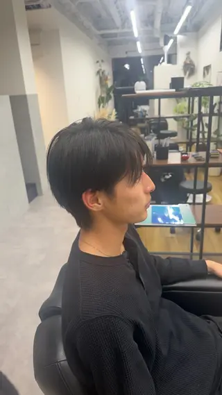 カラー メンズ 小池 かなこのヘアスタイル