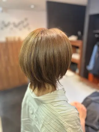 ミディアム カラー むとう ひろみのヘアスタイル