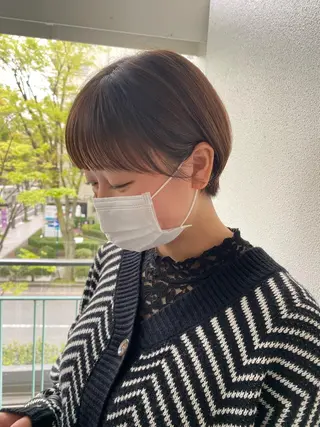 ショート LUVISM新潟🎀 透明感カラー/ミユのヘアスタイル