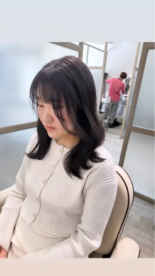 セミロング カラー 髪質改善×艶カラー 🌼Haru🌼のヘアスタイル
