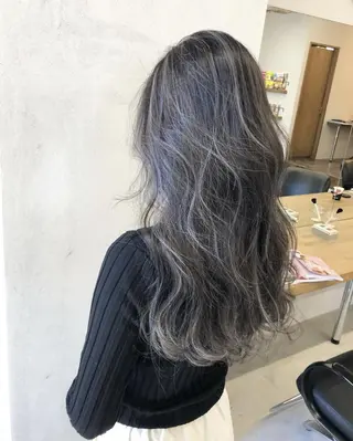 ロング カラー ANGELICA JR和歌山店のヘアスタイル