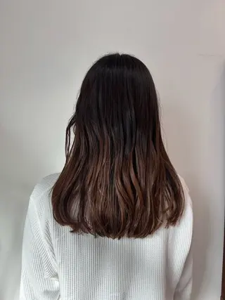セミロング みぞぐち じゅりのヘアスタイル