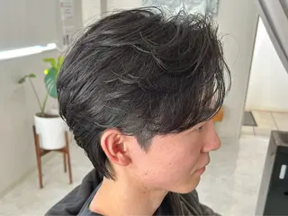 ショート センターパート 韓国ヘア・綾也のヘアスタイル