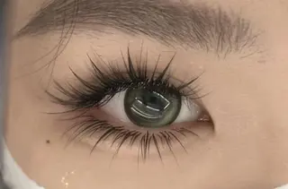 マツエク・マツパ KUMI🤎Eye lash🌻新大久保のマツエク・マツパデザイン