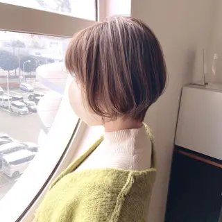 ショート NAKAHARA TSUKUSHIのヘアスタイル