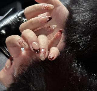 ネイル エリ🫧 nail池袋東口のネイルデザイン