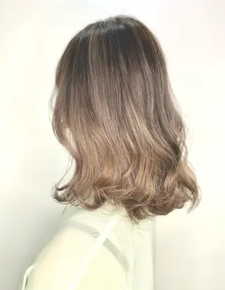 セミロング カラー レイヤーカット 赤み消し　店長/大和のヘアスタイル