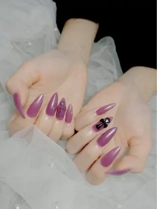 ネイル Lyna 池袋のネイルデザイン