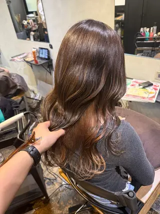 セミロング カラー 透明感カラー/パーマ 🌀アオノのヘアスタイル