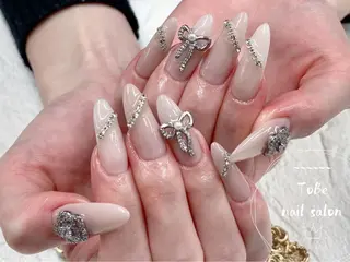 ネイル Nail Salon To Beのネイルデザイン