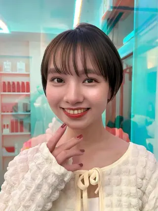 カラー ♻️ブリーチなし カラー♻️のヘアスタイル