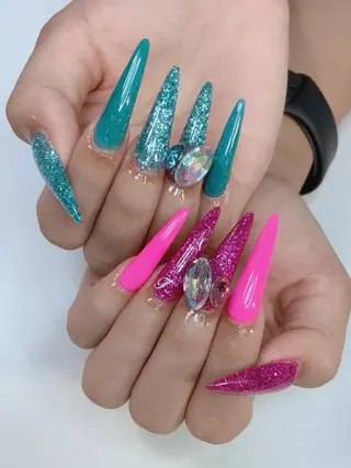ネイル ･:*+.✳︎˚✧₊ MAKI NAILのネイルデザイン