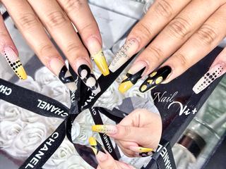 ネイル ✨Nailsalon Vi+✨のネイルデザイン