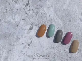 ネイル Bianca神楽坂 MIRIのネイルデザイン