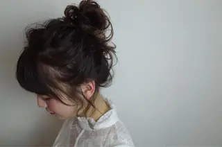 セミロング カラー パーマ ヘアアレンジ 川上 智汐のヘアスタイル