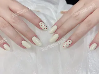 ネイル Nail •Head スパFortunaのネイルデザイン