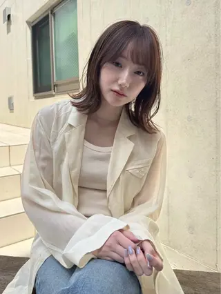 ミディアム カラー IPPO 下北沢のヘアスタイル