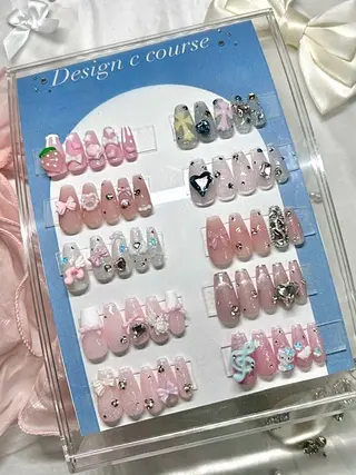 ネイル 🤍kanane 🤍のネイルデザイン