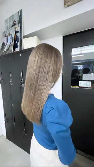 ロング カラー 中村 靖彬のヘアスタイル
