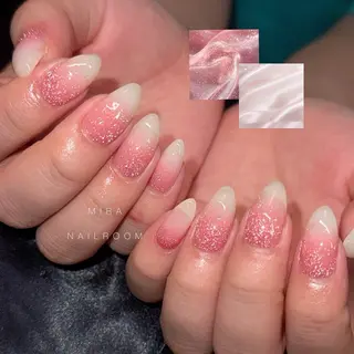 ネイル MIRA NAILROOMのネイルデザイン