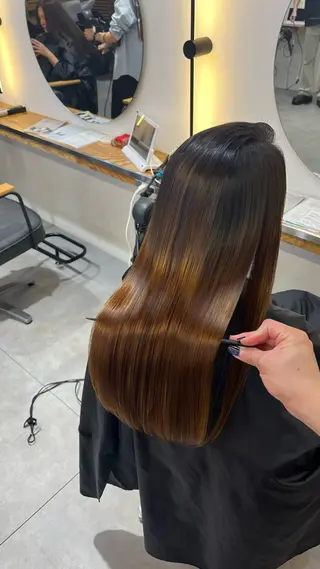 ロング 冨田 悠稀/ 髪質改善縮毛&カラーのヘアスタイル