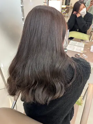 ロング カラー 羽エクステ/シール エクステ/横浜駅5分のヘアスタイル