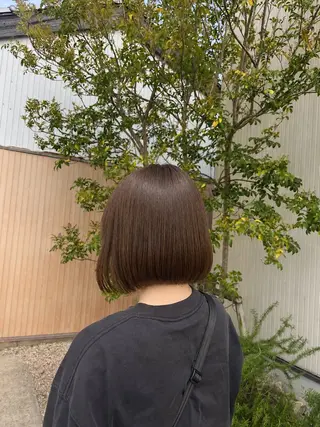 ミディアム カラー 艶カラー/レイヤー カット🫧あいりのヘアスタイル