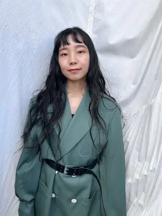 ロング パーマ 松坂 真衣のヘアスタイル