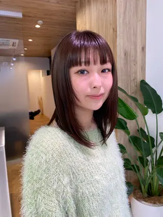 セミロング 都筑 莉佳子のヘアスタイル