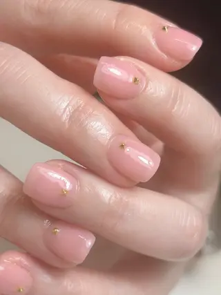 ネイル 透灯 TOUTOU 🪄のネイルデザイン