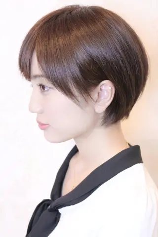 ショート カラー 伊藤 功士のヘアスタイル