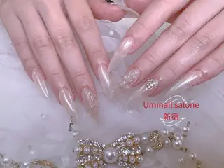 ネイル UMI ネイルサロン新宿🎀のネイルデザイン