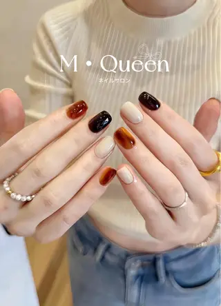 ネイル MQueen ネイルサロンマルのネイルデザイン