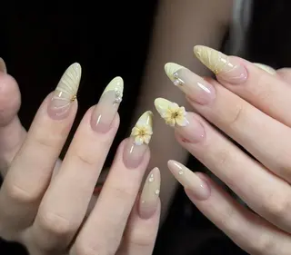 ネイル 🍑 momo_nailのネイルデザイン