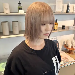 ショート カラー YUNA /レイヤーカットのヘアスタイル