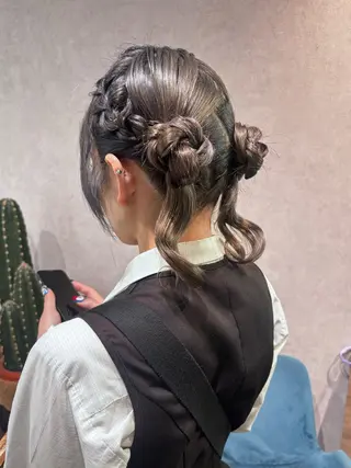 ミディアム カラー ヘアアレンジ iona/ハイトーン /ネイルのネイルデザイン