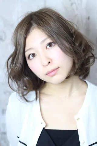 ミディアム カラー パーマ ブレス渡辺 康介のヘアスタイル