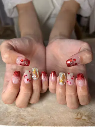 ネイル elu :nail&eyeのネイルデザイン
