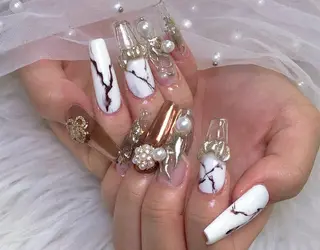 ネイル lucky nail 歌舞伎町のネイルデザイン
