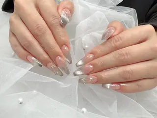 ネイル NIA🧊 YurieOsaのネイルデザイン