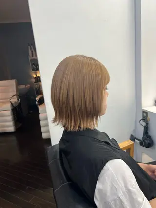ショート カラー 樽川 紗月のヘアスタイル