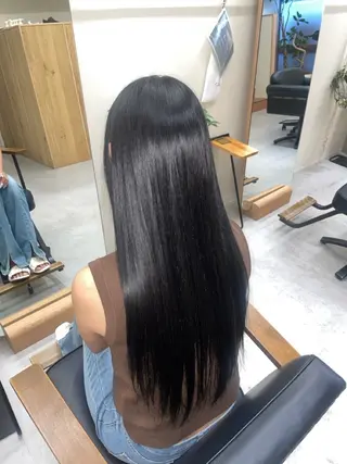 ロング カラー JURI /HUIのヘアスタイル