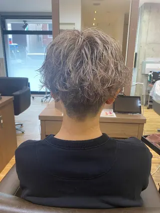 ショート カラー パーマ メンズ メンズパーマの巨匠 鈴木純のヘアスタイル