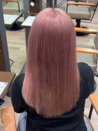 セミロング カラー 林 綾花のヘアスタイル
