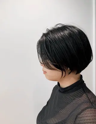 ショート カラー 透明感カラー ボブ 髪と心を整える美容師のヘアスタイル