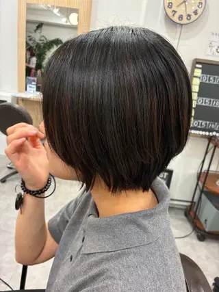 ショート カラー ❄️中野侑香❄️ ハイライト/ブリーチのヘアスタイル