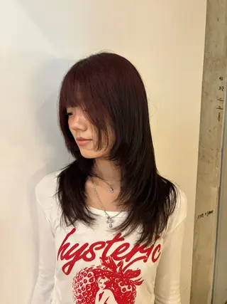 セミロング カラー 🌊インナーカラー 🐬櫻井海星のヘアスタイル